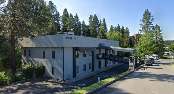 1200 W Ironwood Dr, Coeur D Alene, ID 83814